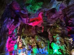 -泰安地下龙宫景区