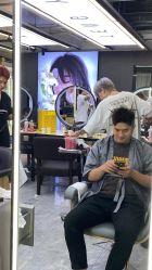 -藤野造型烫发染发