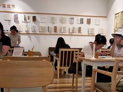 -猫的天空之城概念书店(印象城购物中心店)