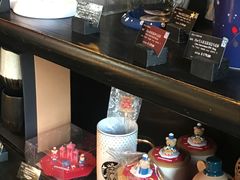 零售区-星巴克臻选(北京前门大街店)