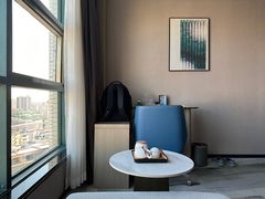 -华海酒店(茂名高铁站店)