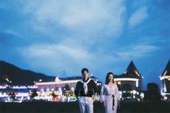 唯美浪漫-巴黎婚纱摄影工作室