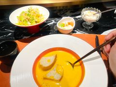 奶油南瓜汤配黄油面包-牛将军•涮肉•烤肉(北京王府井·故宫店)