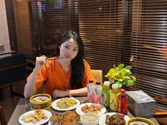 -新偶像健康汇•水疗SPA•豪华自助餐(世界城店)