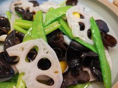 -垚慈居素食(华发新城店)