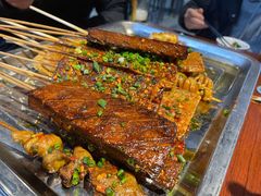 -764厂烧烤总店