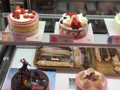-巴黎贝甜(大宁国际商业广场店)