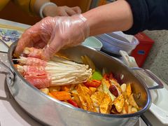 -黄记煌三汁焖锅(新佳丽江汉路店)