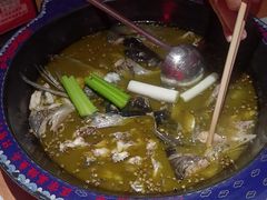 -何师傅美蛙鱼头(汉街店)