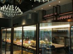 面包甜点陈列柜-奈雪的茶(大梅沙8号仓店)