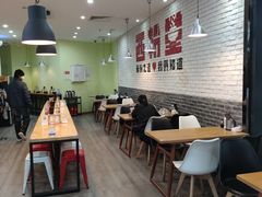 大堂-西粉堂新疆米粉(朝外店)