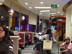 -肯德基(岱宗店)