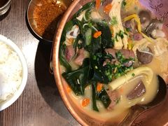 -成都你六姐·牛肉冒菜(城市集市合生汇店)