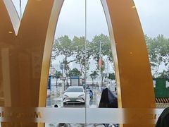 -麦当劳(庐山南路店)