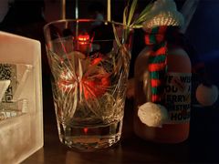 -TZ House音乐现场(来福士中心店)