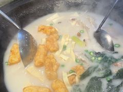 -陈大锅·岳阳鱼馆·地道岳阳菜(美食街店)