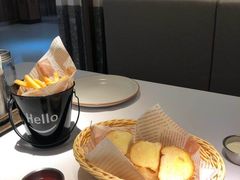 -阿妮叶李(光谷世界城店)