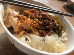 -建新园过桥米线(宝善街店)