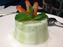 香兰叶西米布丁-美奈小馆·越南料理(中航城君尚购物中心店)