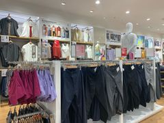 -优衣库(南宁江南万达店)