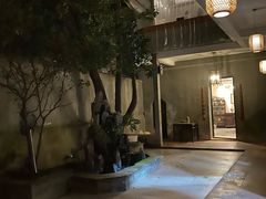 -壹零贰小馆(桂城石啃店)