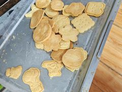 -三只小羊蛋糕DIY烘焙·拼豆·银饰(光谷店)