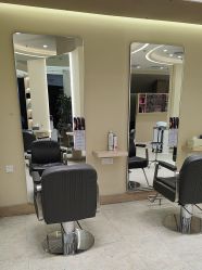 -Mentor Hair Salon
