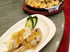 -侬佳蒸菜馆(听潮店)