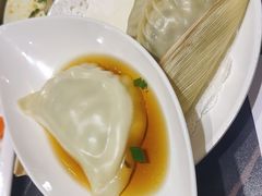 -小红鲸·海鲜餐厅(轸大路店)