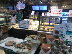 面包甜点陈列柜-多乐之日(和平伊势丹店)