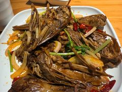 -风光老灶麻辣香锅(大成路翠微百货店)