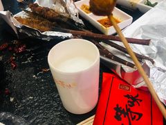 大肠串蒜-周姑娘不等味·牛羊肉火锅·螃蟹罗氏虾·烤鱼烤串(高邮店)