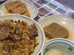 -扬二春炒饭(国庆路总店)