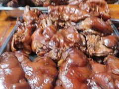 -老鼎万春卤菜(五代传承创始老店)