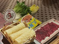 -沙胆彪炭炉牛杂煲(上海日月光广场店)