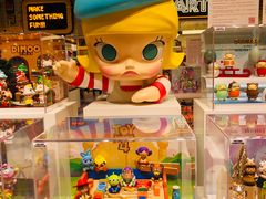 -泡泡玛特POPMART(上海环球港店)