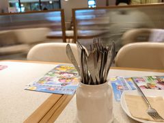 -必胜客(联投东方店)