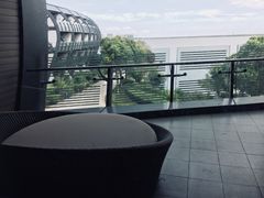 -上海滴水湖皇冠假日酒店