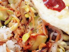 -中山美食街