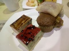 -蒙肥羊·酸汤潮牛·鲜牛肉火锅烤肉自助(岗顶店)