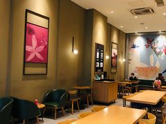 -星巴克(长沙友阿奥特莱斯店)