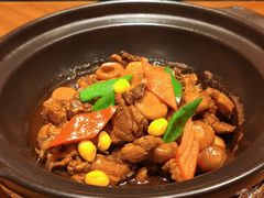 栗子滑鸡煲-上海人家花樣年华(中山公园店)