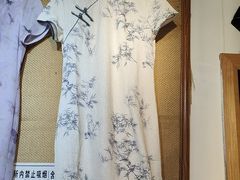 -暮晚尘香汉服旗袍