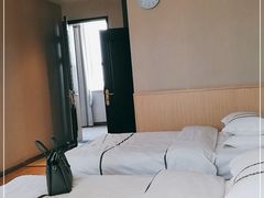 -钓鱼岛洗浴休闲会馆(卫星路店)