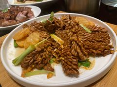 爆炒腰花-闫府私房菜·百年鲁菜(恒隆店)