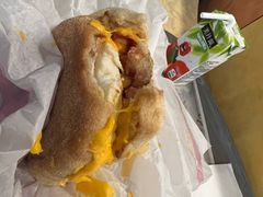 -麦当劳(中山八路店)