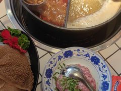 -热火朝天鲜切牛肉火锅(南强街巷店)