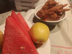 -蓉城四海黑牛烤肉海鲜自助餐厅(宜兴宝龙店)
