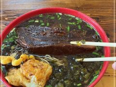 -小龙大肉面馆