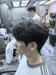 -米可造型烫发染发